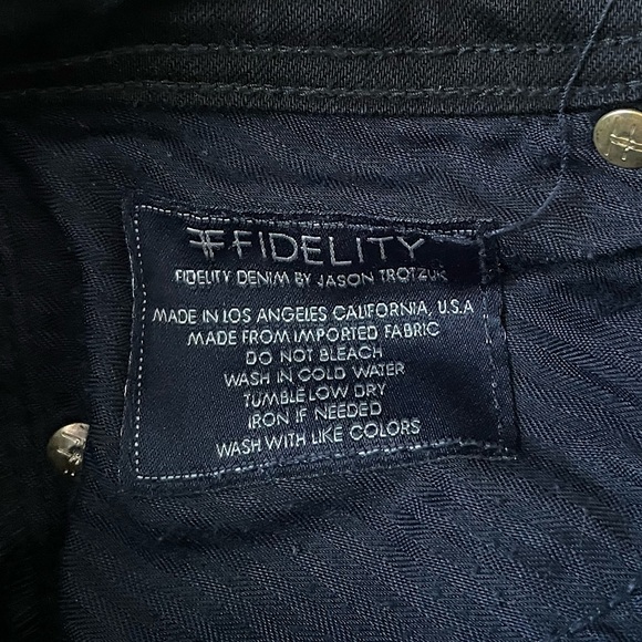 Fidelity Stevie Jeans in Manhattan Black - Picture 6 of 6